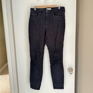 Universal Thread High Rise Skinny - Size 8
